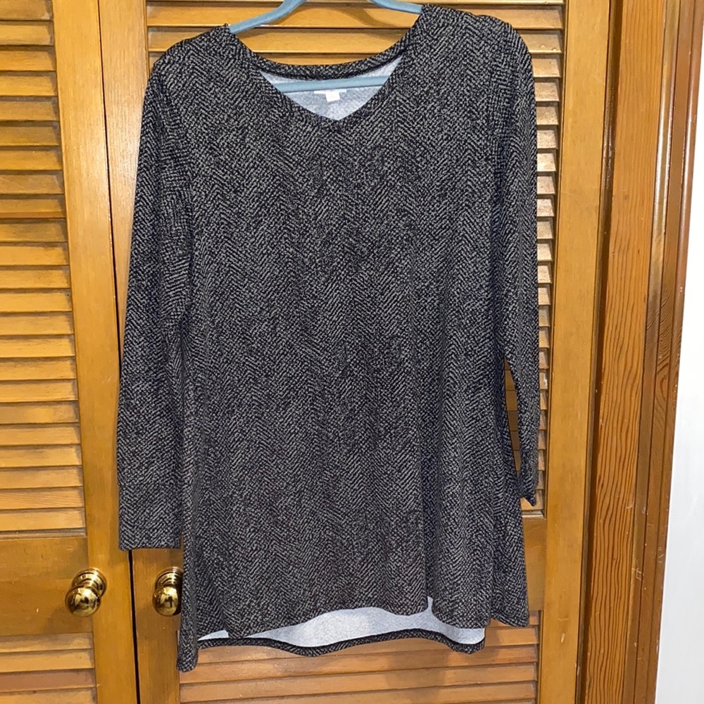 Lulu Rose shirt